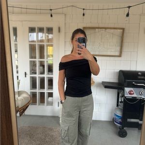 Abercrombie of the shoulder black top